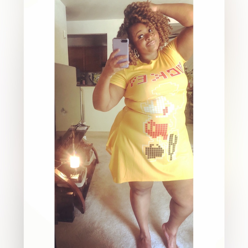Yellow Mickey, flared midi dress💛
